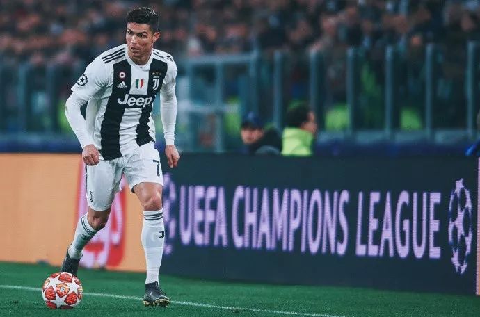 孔帕尼让伯 孔帕尼让伯