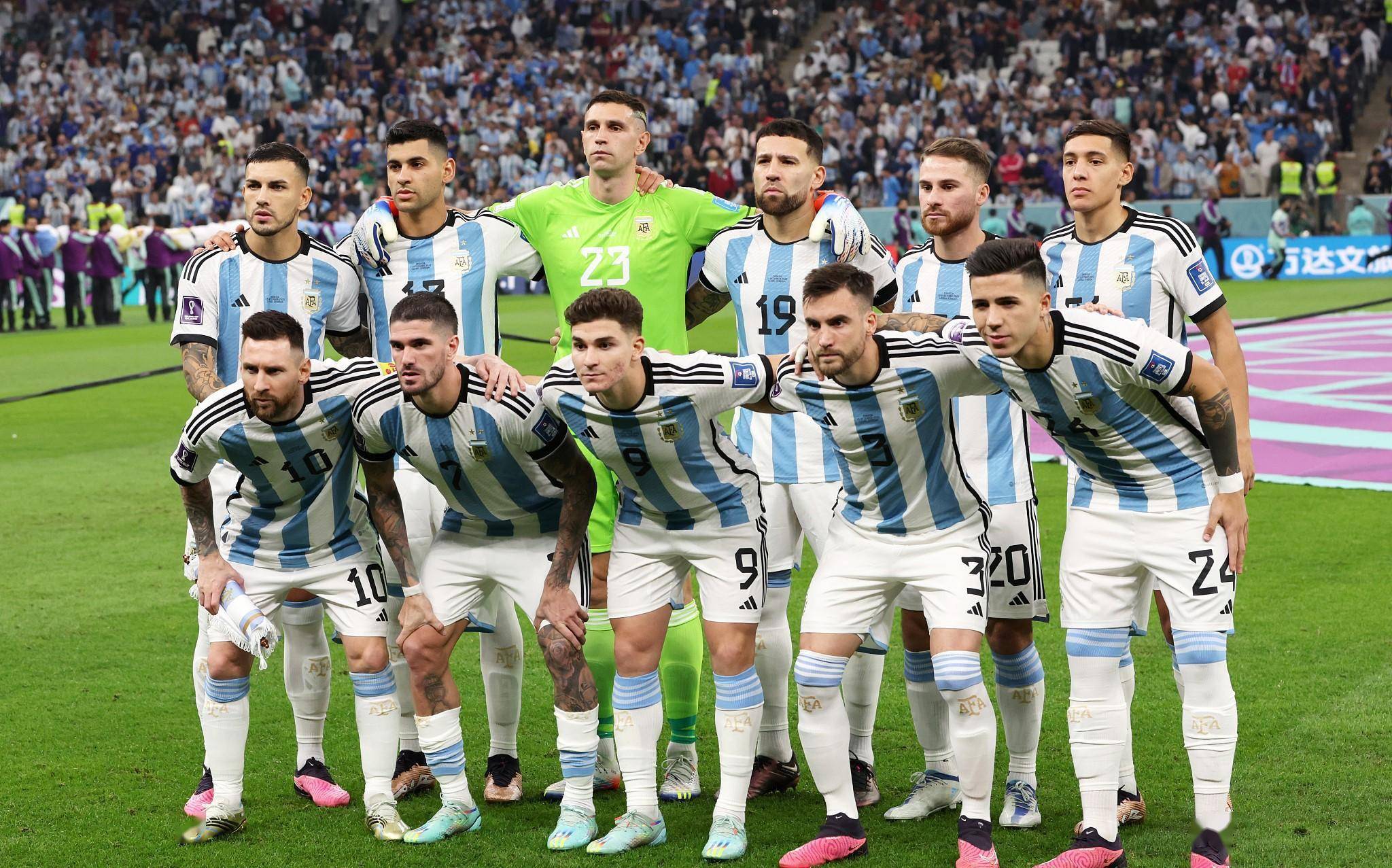 莱比锡红牛 莱比锡红牛