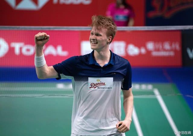 也让替补席 也让替补席